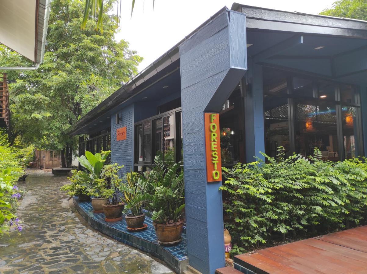 Foresto Sukhothai Guesthome Екстериор снимка
