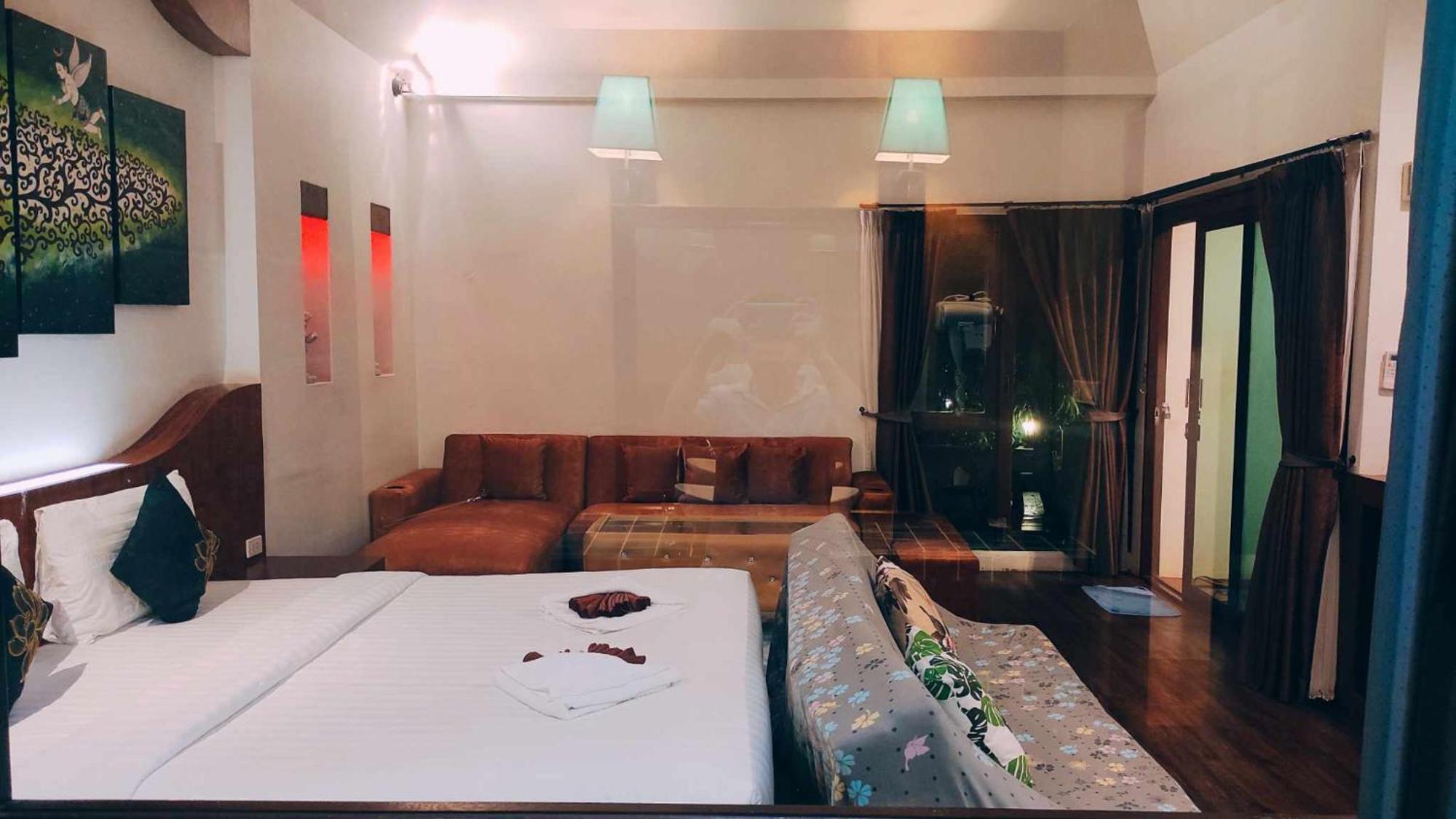 Foresto Sukhothai Guesthome Екстериор снимка