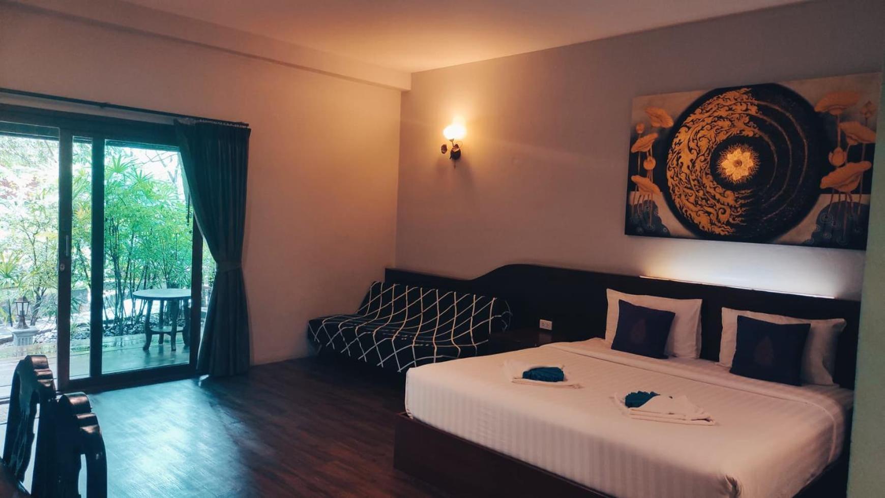 Foresto Sukhothai Guesthome Стая снимка