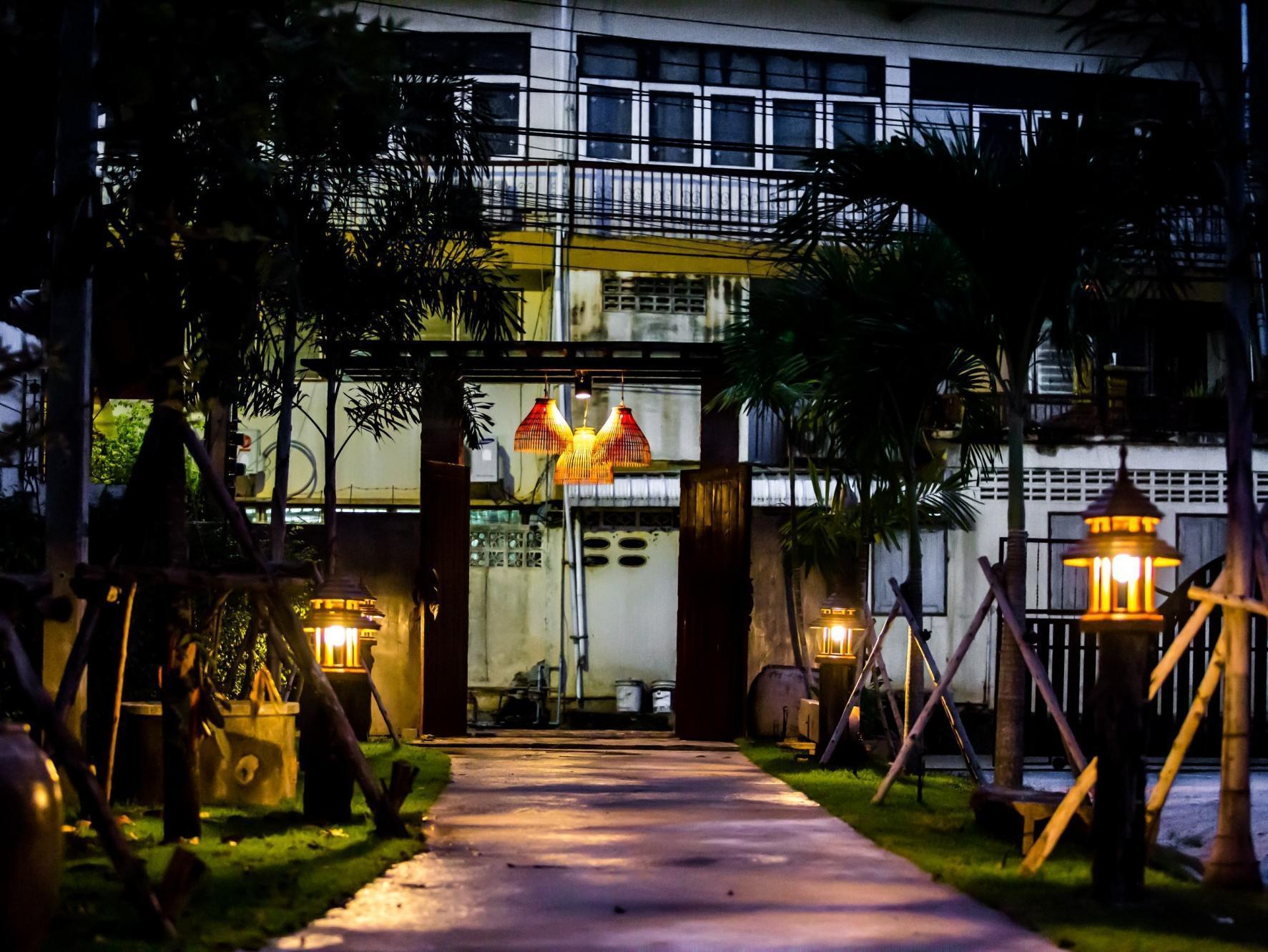 Foresto Sukhothai Guesthome Екстериор снимка